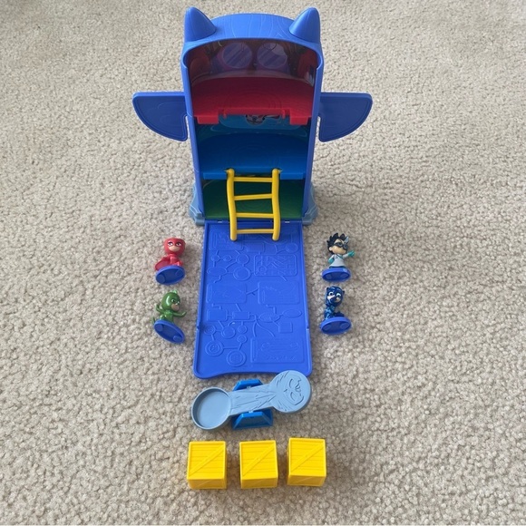 PJ Masks Nighttime Micros Fold N Go HQ w/ CatBoy, Owlette, Gekko & Romeo - Picture 1 of 11